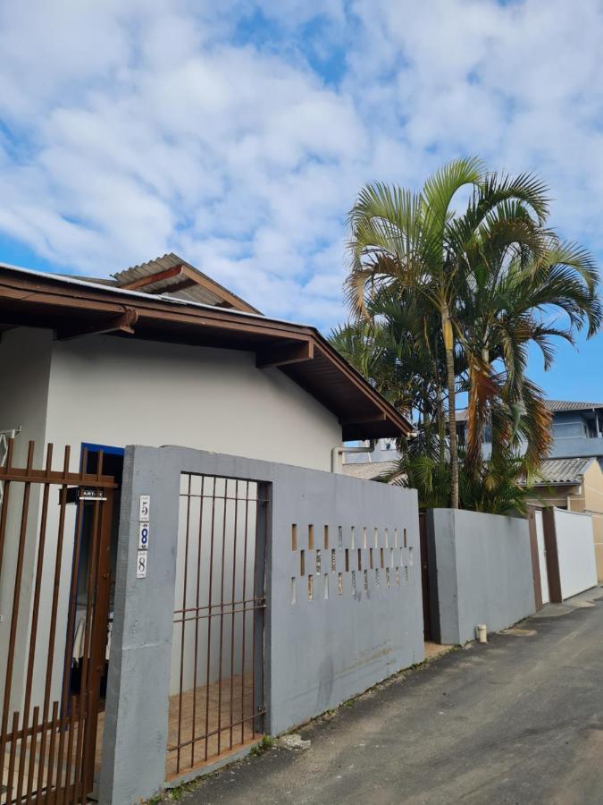 Maika'I Pousada Balneario Camboriu Exterior photo